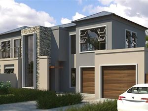 4 Bed House in Blue Valley Golf Estate