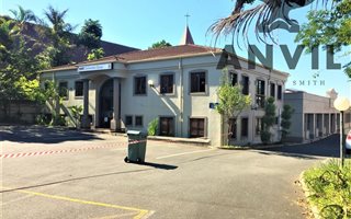 440 m² Office Space in Westville