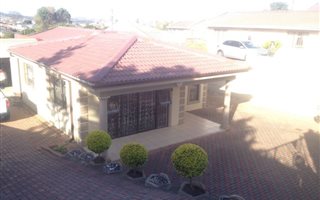 3 Bedroom House in Phoenix