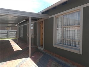 3 Bed Cluster in Albertsdal