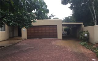 3 Bedroom Townhouse in Baileys Muckleneuk