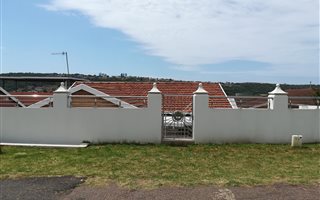 2 Bedroom House in Bluff
