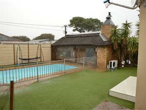5 Bed House in Crawford