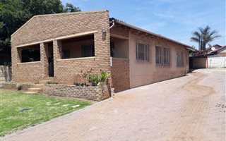 3 Bedroom House in De Klerkshof