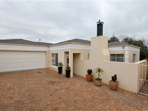 3 Bed House in Somerset Ridge