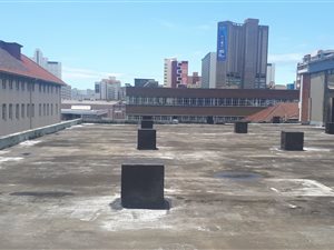 1800 m² Industrial space in South Beach