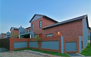 3 Bedroom Cluster in Willowbrook