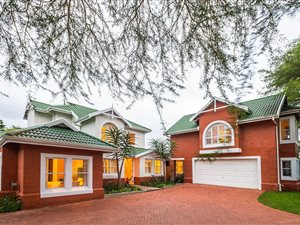 4 Bed House in Mt Edgecombe Estate 1 & 2