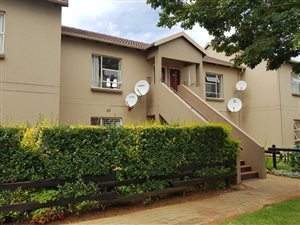 2 Bed Townhouse in Bonaero Park