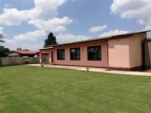 3 Bed House in Vanderbijlpark CE2