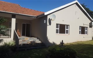 3 Bedroom Duplex in Scottburgh Central