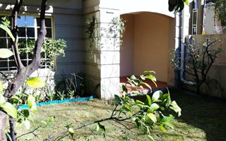 1 Bedroom Townhouse in Craighall Park