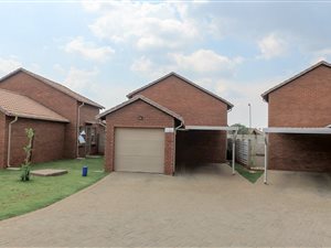 3 Bed House in Chantelle