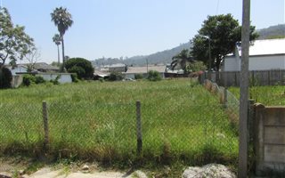 857 m² Land available in Knysna Central