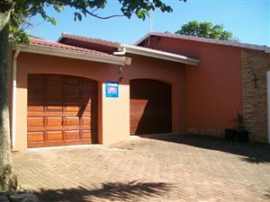 4 Bed House in Hibberdene