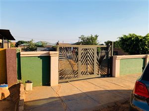 2 Bed House in Soshanguve