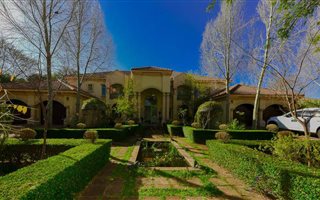 6 Bedroom House in Midstream Estate