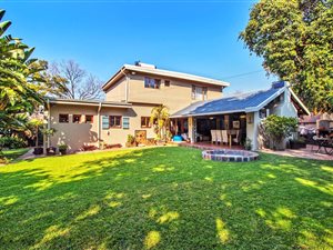 4 Bed House in Maroelana