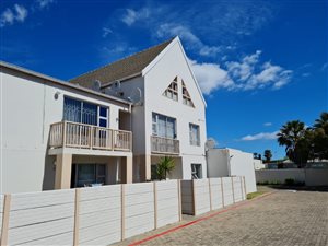 1 Bed Apartment in Blouberg Sands