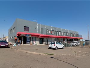 80 m² Commercial space in Naledi