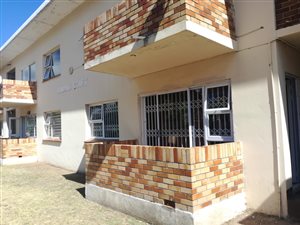 2 Bedroom Apartment in Adcockvale