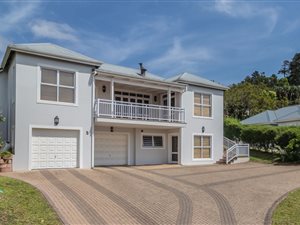 4 Bed Townhouse in Assagay