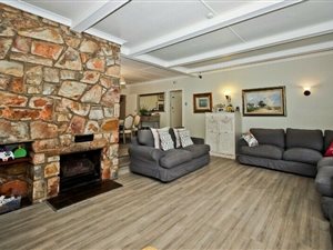 4 Bed House in Sunningdale