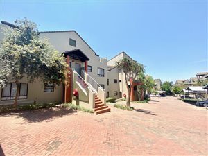 2 Bed Apartment in Lonehill