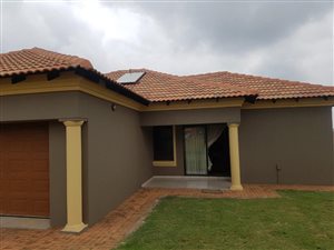 3 Bed Townhouse in Brakpan North