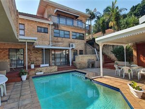 18 Bed House in Musgrave