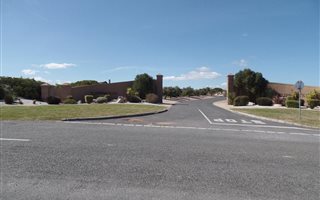 600 m² Land available in Van Dyks Bay