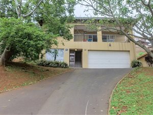4 Bedroom House in Seaward Estates