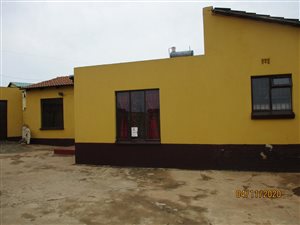 3 Bed House in Eldorado Park