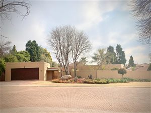 3 Bed Cluster in Fourways Gardens