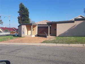 1 Bed Apartment in Glenanda