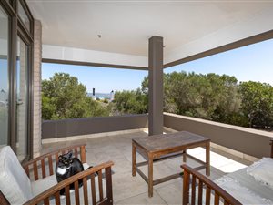 2 Bedroom Apartment in Myburgh Park