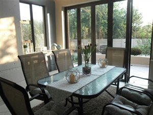 3 Bed Townhouse in Pretorius Park