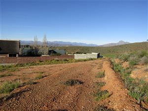 1022 m² Land available in Fairway Heights
