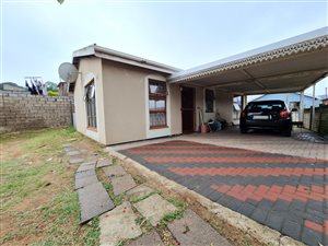 3 Bed House in Newlands West