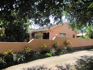 6 Bed House in St Lucia