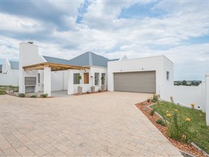 3 Bedroom House in Blanco