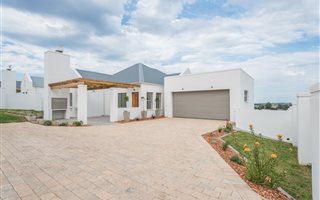 3 Bedroom House in Blanco