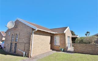 2 Bedroom Townhouse in Walmer Downs