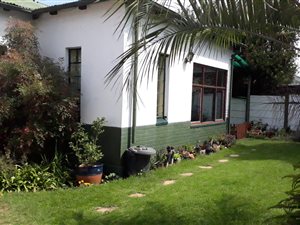 3 Bed House in Roodepoort North