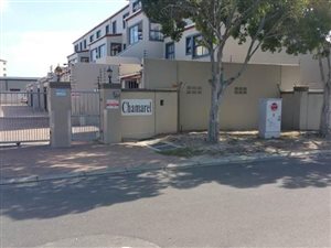 3 Bed Duplex in Parklands