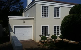 2 Bedroom Duplex in Sterrewag