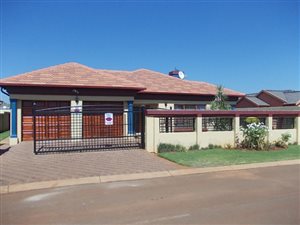 3 Bed House in Clarina