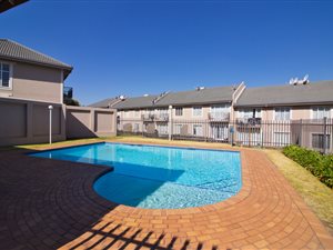 2 Bed Apartment in Rembrandt Park
