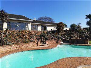 4 Bed House in Summerveld