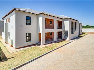 2 Bed Apartment in Pomona